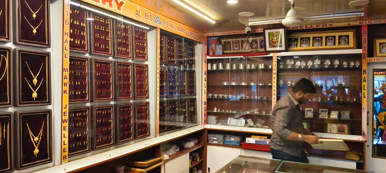AMBICA JEWELLERS Photo 2