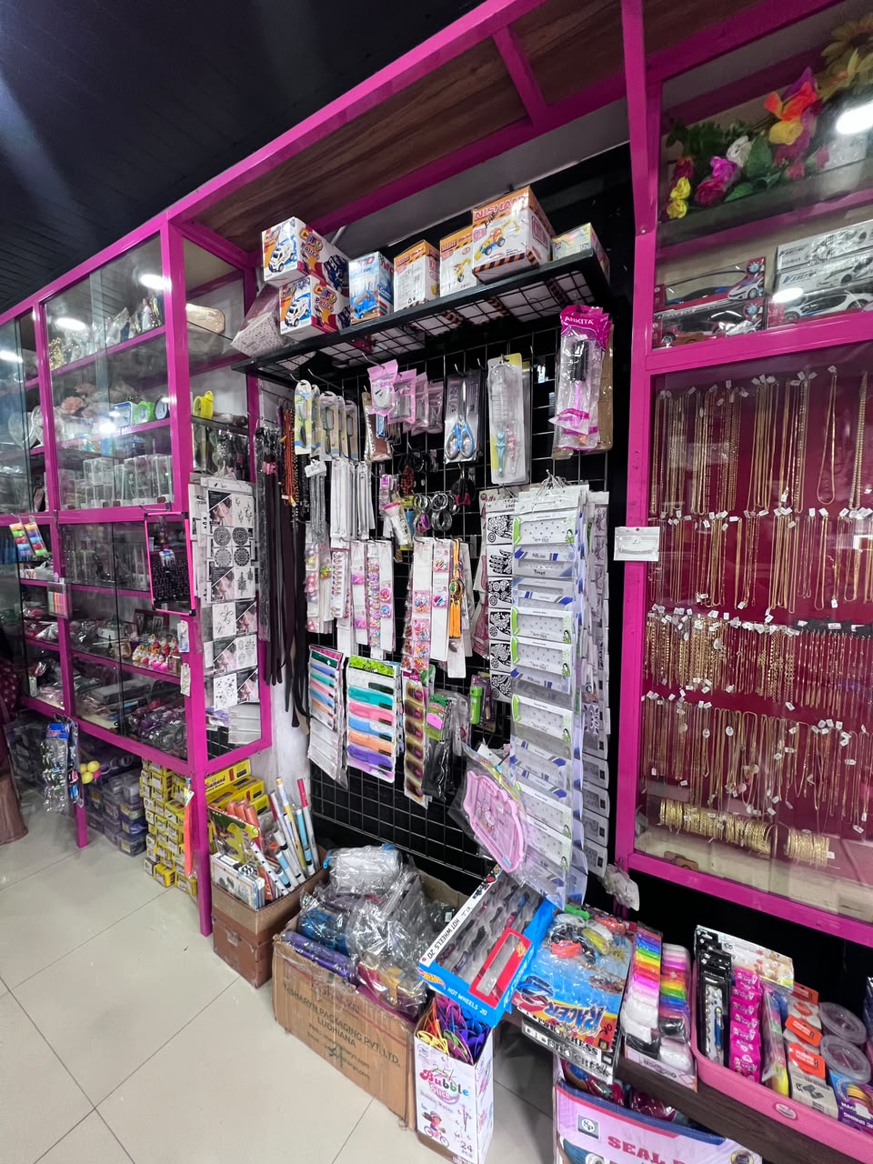 NEW STAR FANCY CENTER Photo 3